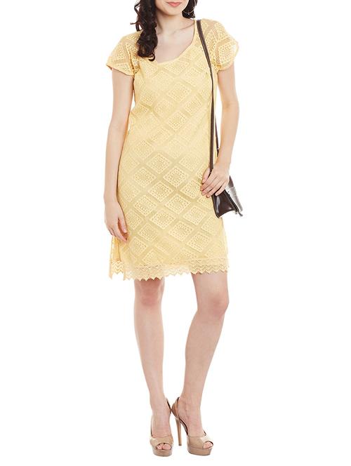 yellow cotton lace sheath dress - 13458894 - Very Small Image - 1