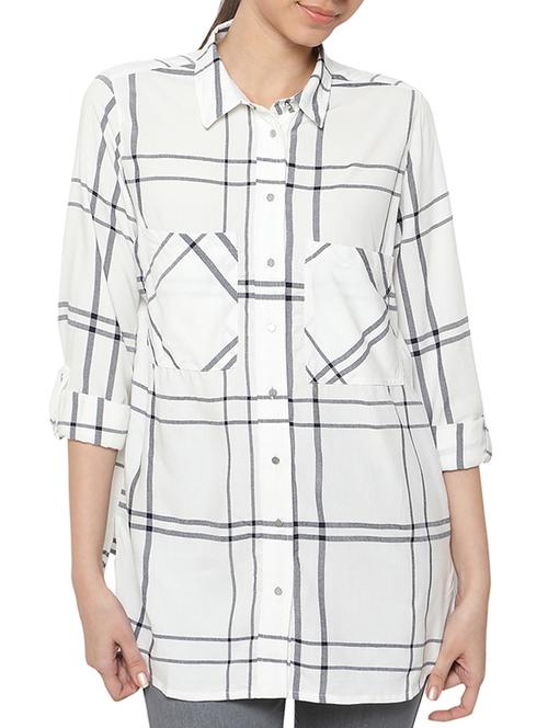 white regular shirt - 13500592 - Very Small Image - 1