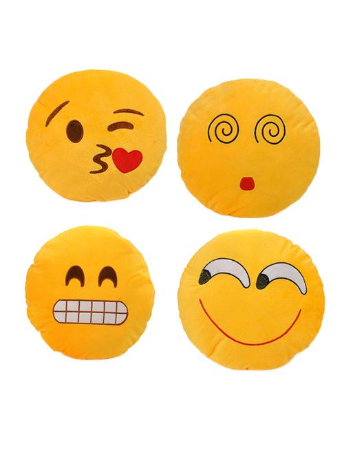 yellow polyester set of 4 filled cushion - 13599344 - Very Small Image - 1
