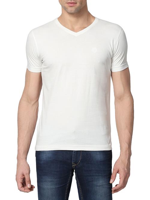 white cotton t-shirt - 13686029 - Very Small Image - 1