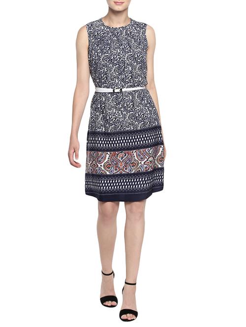 navy blue printed crepe belted dress - 13701767 - Very Small Image - 1