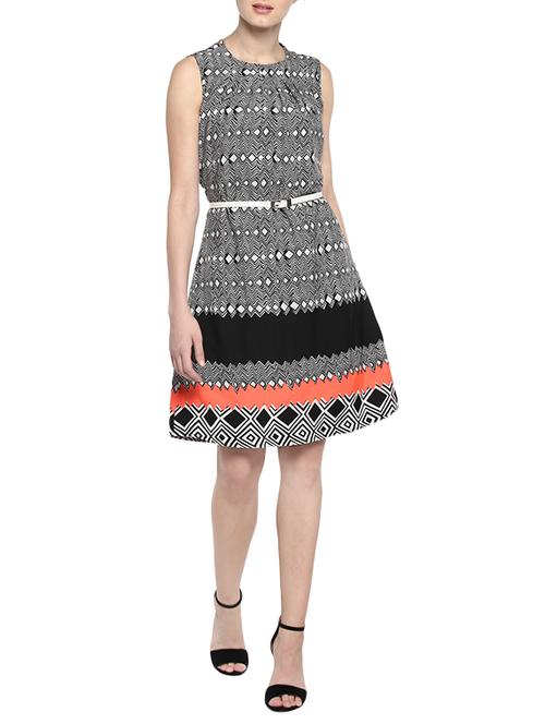 black printed crepe belted dress - 13701769 - Very Small Image - 1