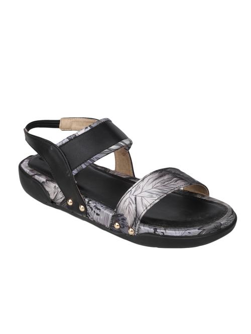 black flat forms sandal - 13733892 - Very Small Image - 1