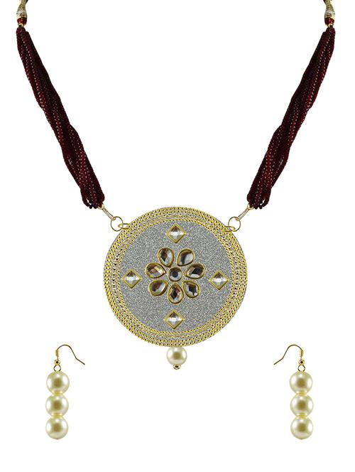 gold metal jewellery - 13888187 - Very Small Image - 1