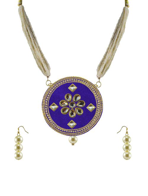 gold metal jewellery - 13888291 - Very Small Image - 1