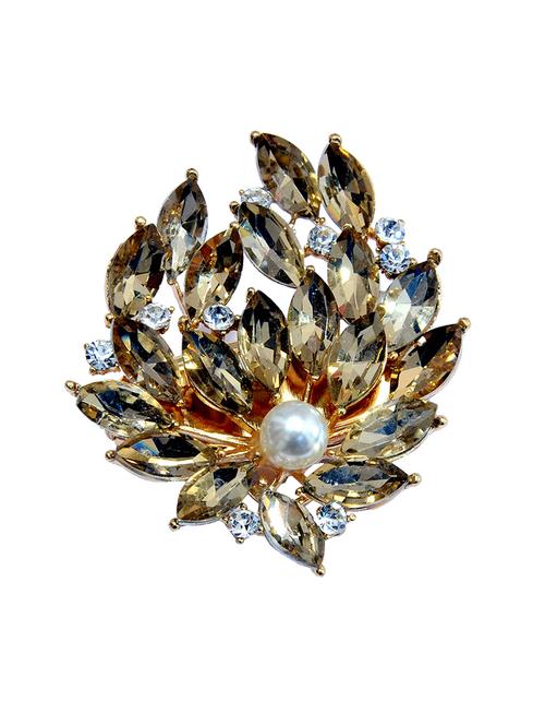 gold metal brooch - 13894830 - Very Small Image - 1