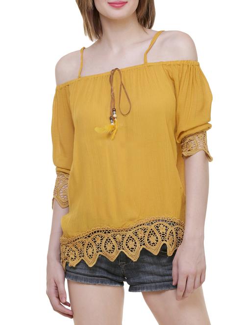 lace insert spaghetti strap top - 13895200 - Very Small Image - 1