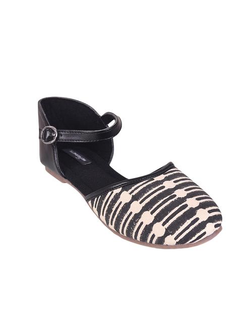 black ankle stra sandal - 13897452 - Very Small Image - 1