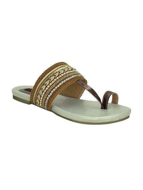 copper faux leather one toe kolhapuris - 13937979 - Very Small Image - 1