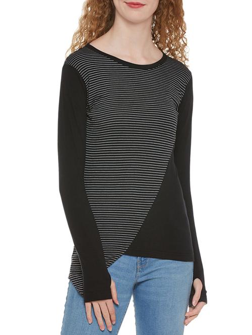 thumb hole sleeved striped tee - 13950012 - Very Small Image - 1