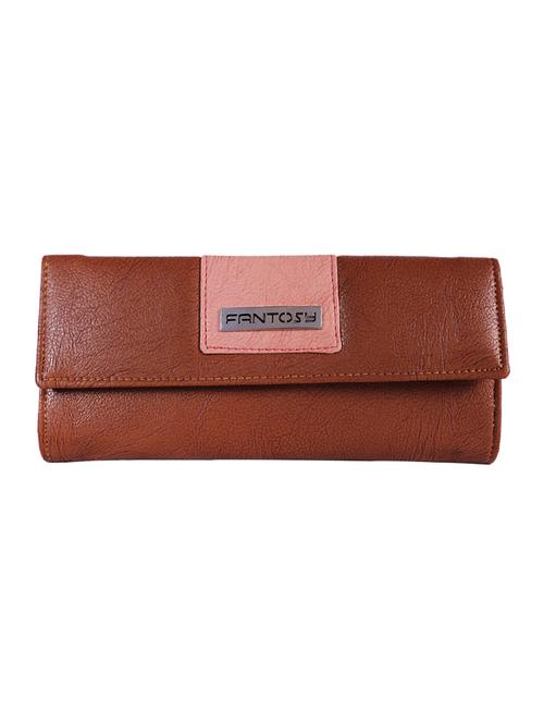 brown leatherette regular clutch - 14037941 - Very Small Image - 1