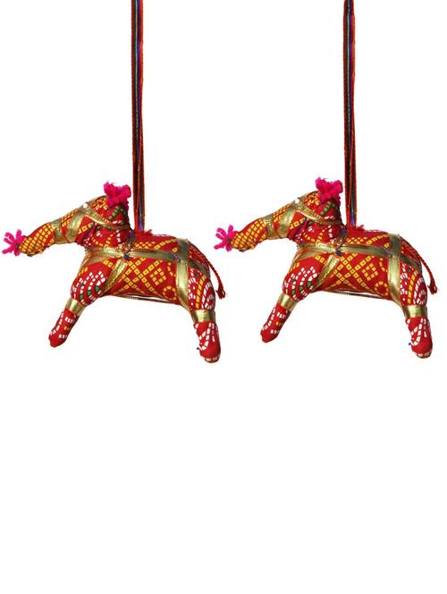 door hanging elephant pair in red chunari cloth with cotton inside - 14120379 - Very Small Image - 1