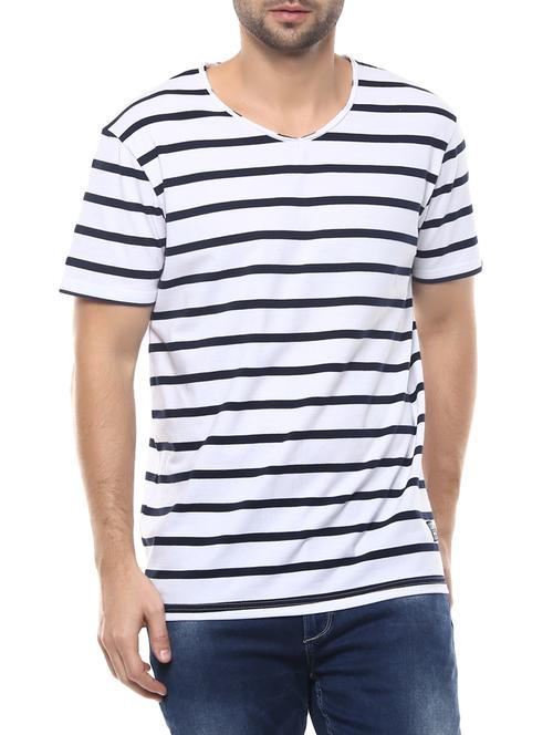 white cotton t-shirt - 14153893 - Very Small Image - 1