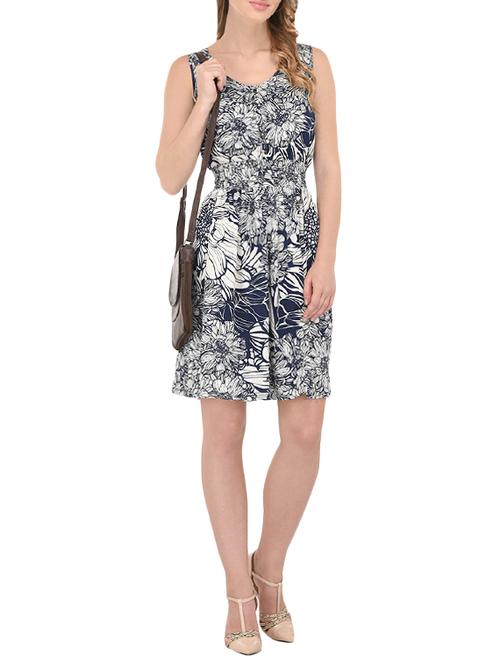 blue printed dress - 14160634 - Very Small Image - 1
