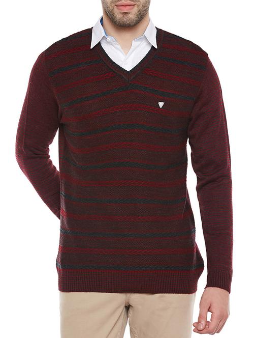 red acrylic pullover - 14215361 - Very Small Image - 1