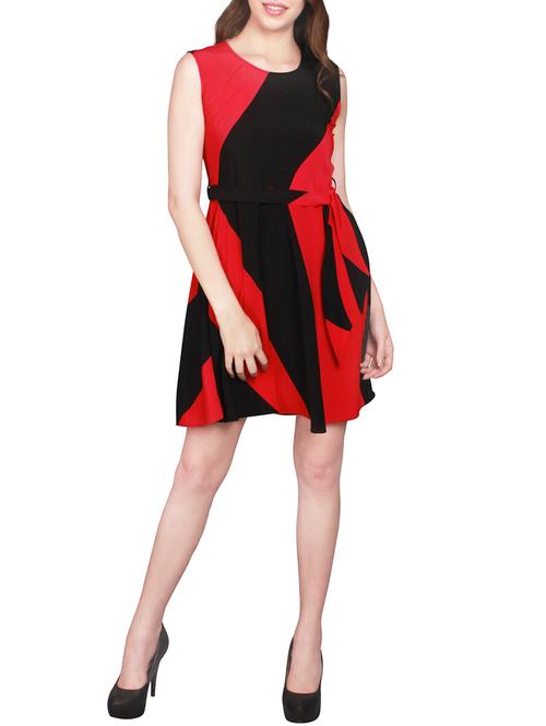 red and black striped crepe belted dress - 14225811 - Very Small Image - 1