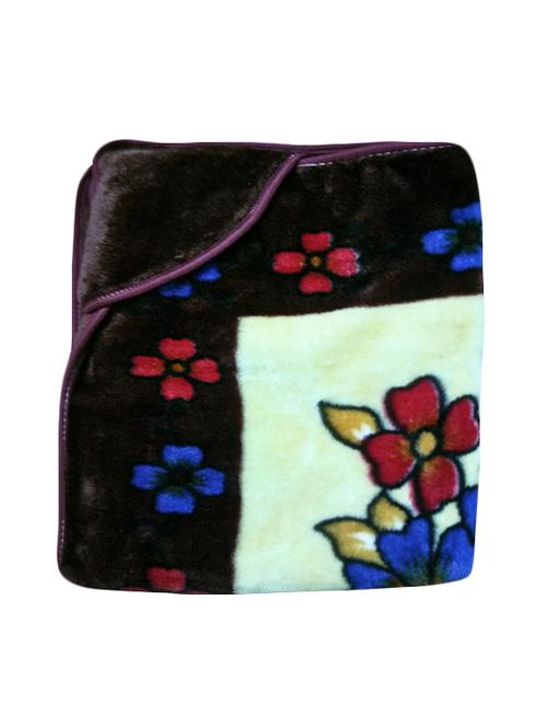 brown other blanket - 14251397 - Very Small Image - 1