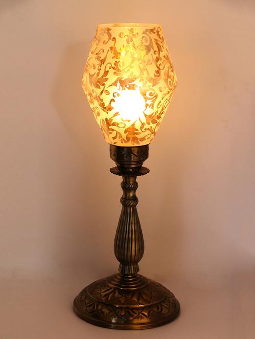 new designer table lamp with colorful decorative glass with quality stand(set of 4)
- 14259227 - Very Small Image - 1