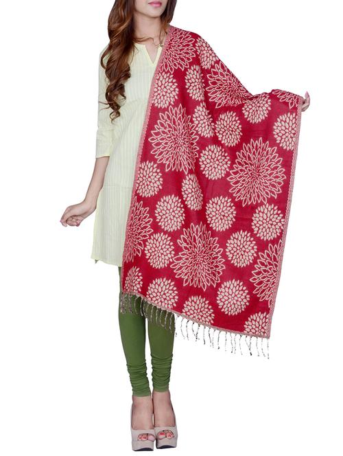 red woolen shawl - 14387692 - Very Small Image - 1