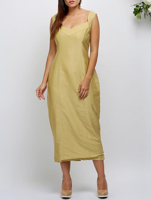 back slit sheath dress - 14486581 - Very Small Image - 1