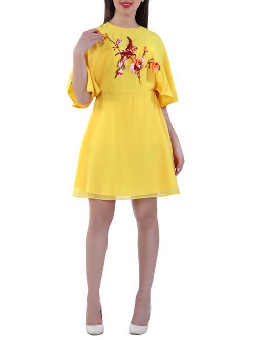 yellow georgette backless dress - 14571791 - Very Small Image - 1