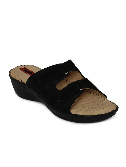 black faux leather slippers - 14679203 - Very Small Image - 1