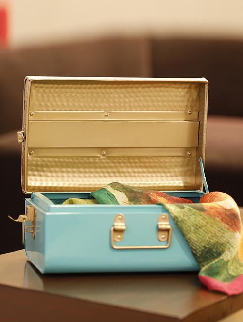 storage fun trunk turquoise & gold - 14681841 - Very Small Image - 1