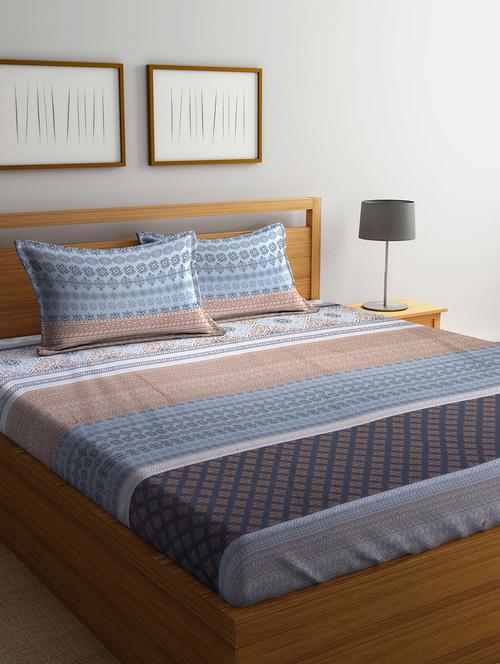 cotton printed king size bed sheet with 2 pillow covers - 14779536 - Very Small Image - 1