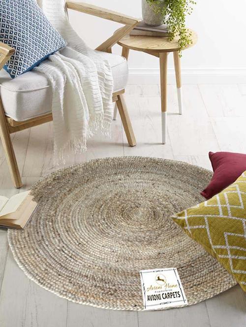 jute braided area rug 4 feet round with green border, handmade by skilled artisans, 100% natural ecofriendly - 14795212 - Very Small Image - 1