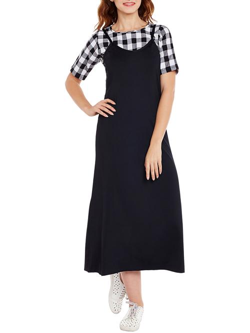 black a-line dungaree dress - 14809968 - Very Small Image - 1