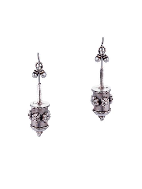silver tone oxidized earrings - 14813457 - Very Small Image - 1