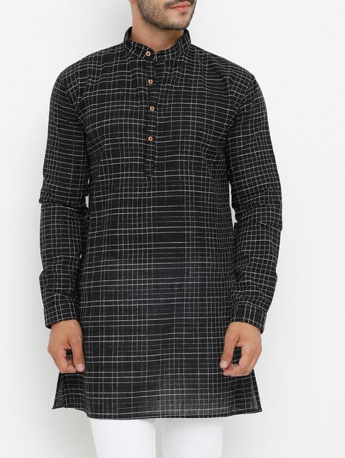 black checkered medium length kurta - 14865503 - Very Small Image - 1