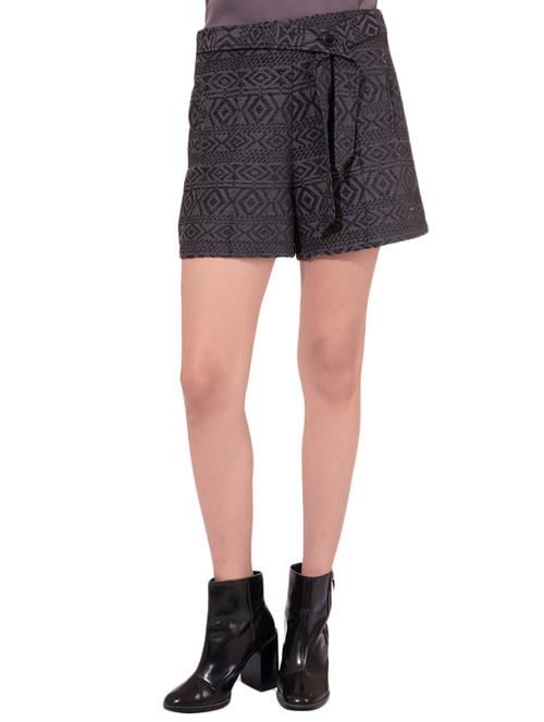 grey printed shorts - 14867953 - Very Small Image - 1