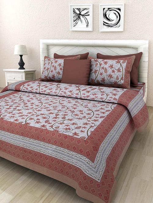 rajasthani traditional double bedsheet with 2 pillow covers - 14879047 - Very Small Image - 1