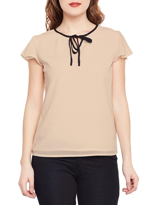 contrast detailed ruffled sleeve top - 14888777 - Very Small Image - 1