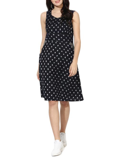 black cotton aline dress - 14894727 - Very Small Image - 1