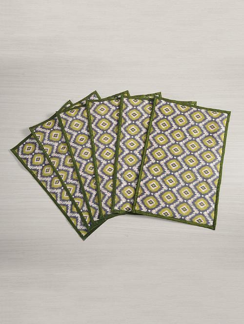 dinner table mat set of 6 - 30 cm x 45 cm - 14938708 - Very Small Image - 1