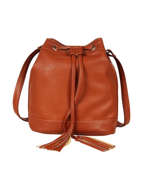 brown leatherette regular sling bag - 14938789 - Very Small Image - 1