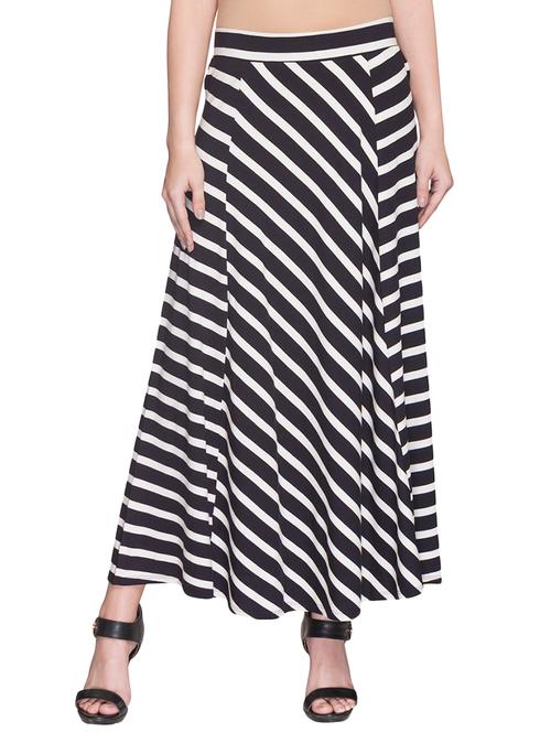 multi colored flared skirt - 14956285 - Very Small Image - 1