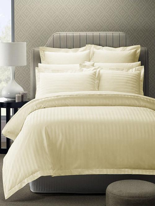 self striped double bed elastic fitted bedsheet with 2 pillow covers - 15038287 - Very Small Image - 1