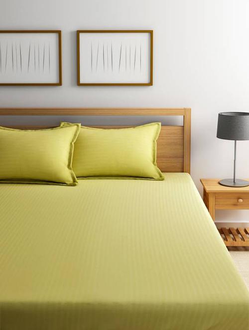 self striped double bed elastic fitted bedsheet with 2 pillow covers - 15038395 - Very Small Image - 1