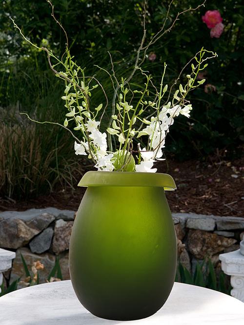 decorative flower vase - 15057976 - Very Small Image - 1