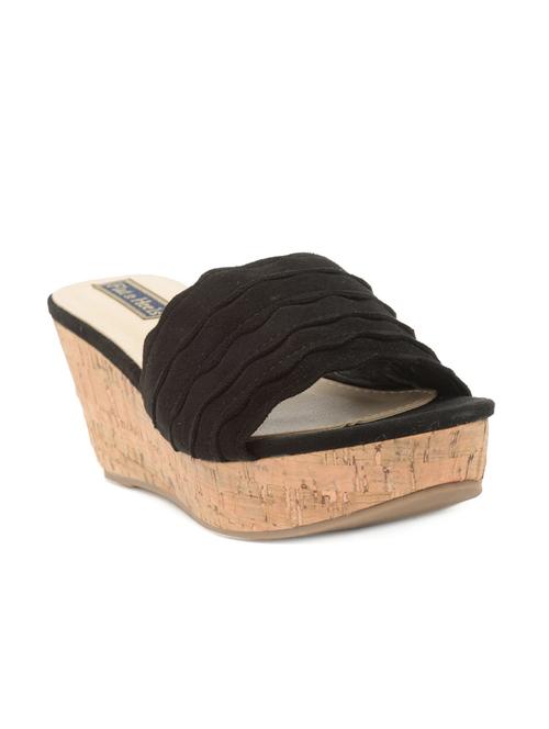 black platforms wedge - 15082465 - Very Small Image - 1