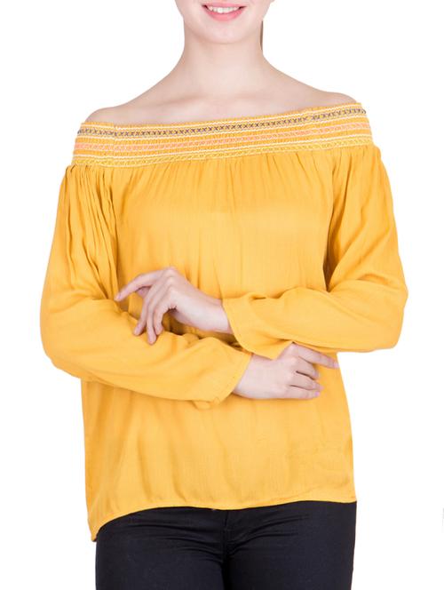 yellow solid cotton off shoulder top - 15085981 - Very Small Image - 1