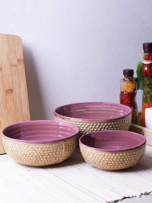 ergonomic crafted nestled serving bowls (3 sizes): brown and burgandy - 15090765 - Very Small Image - 1