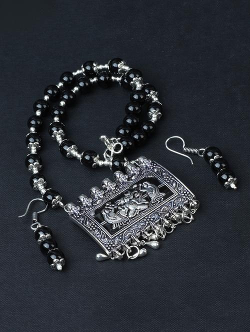 necklace & earrings - 15104777 - Very Small Image - 1