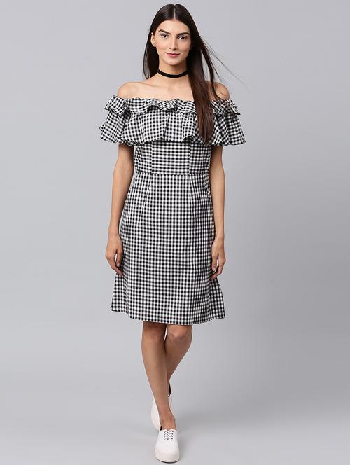 black checkered off-shoulder dress - 15116237 - Very Small Image - 1