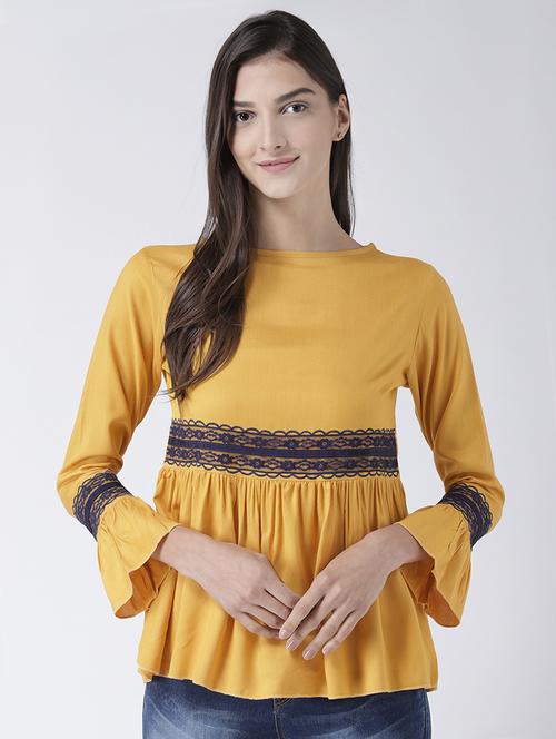 contrast lace detail top - 15144424 - Very Small Image - 1