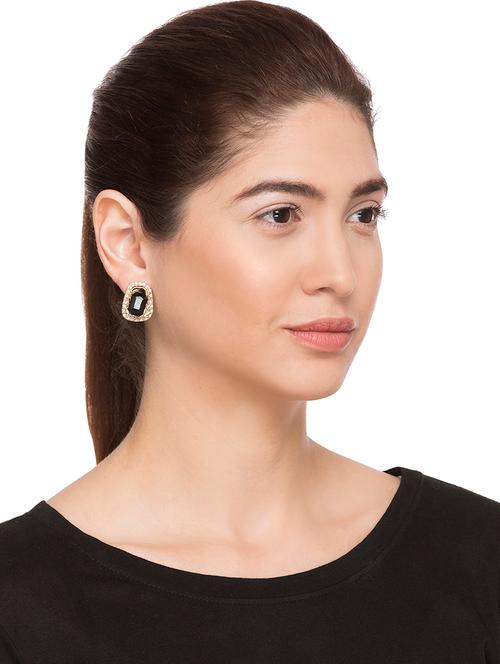 black metal studs earring - 15146034 - Very Small Image - 1