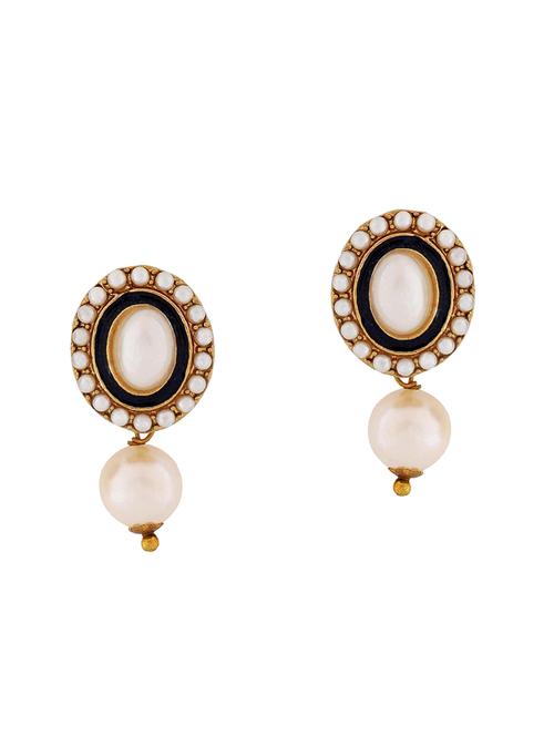 pearl earrings - 15167496 - Very Small Image - 1
